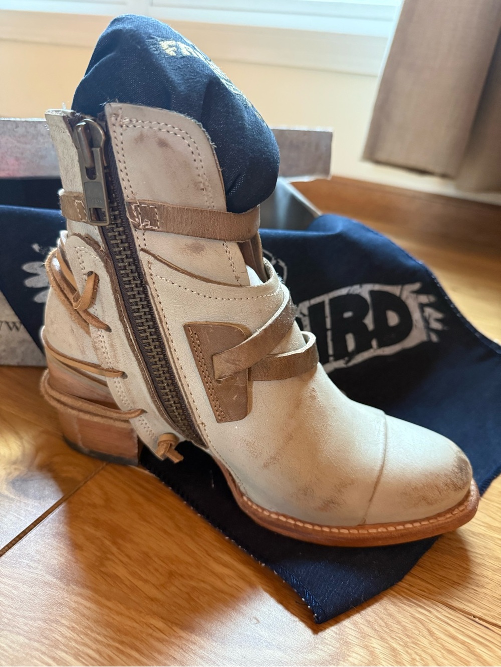 Freebird CRUE Strappy Ice Cream Leather Ankle Boots with Tan Strap Accents - Picture 5 of 14